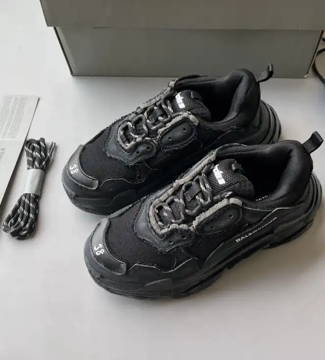 hype Balenciaga Sneakers