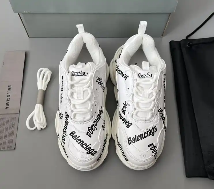 hype Balenciaga Sneakers