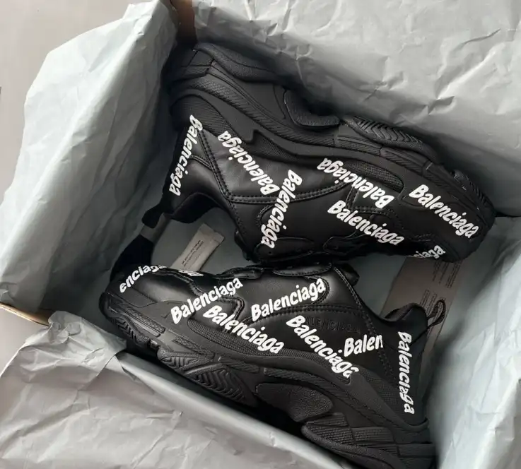 hype Balenciaga Sneakers