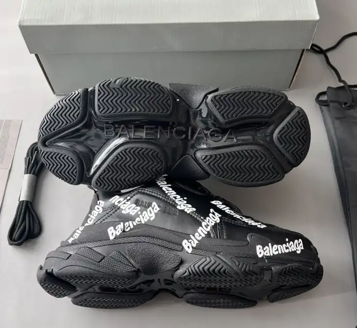 hype Balenciaga Sneakers