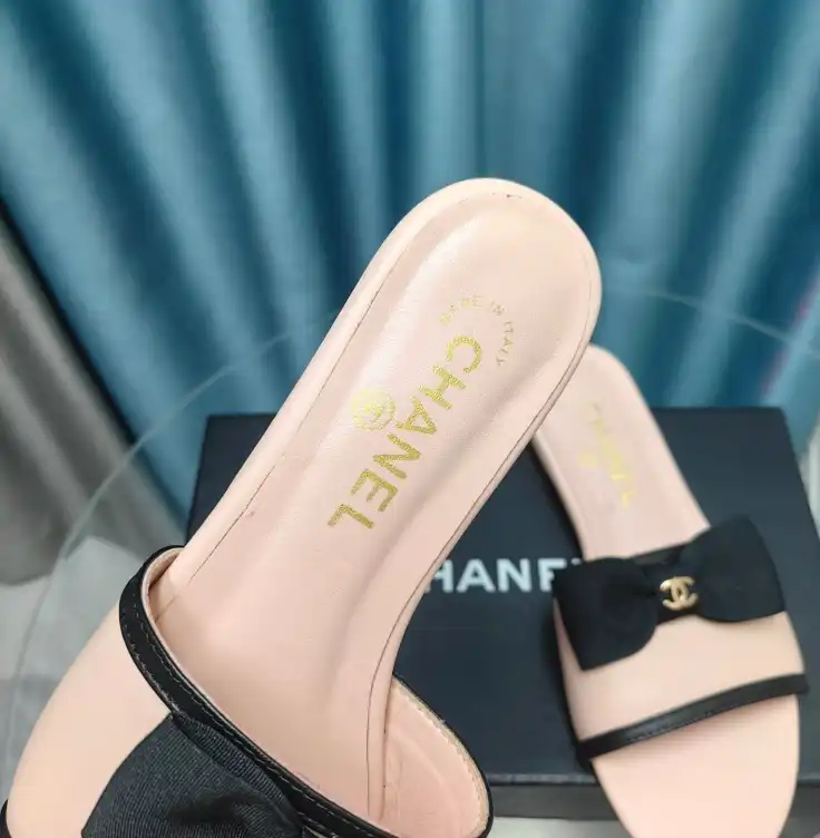 hype Chanel Slippers