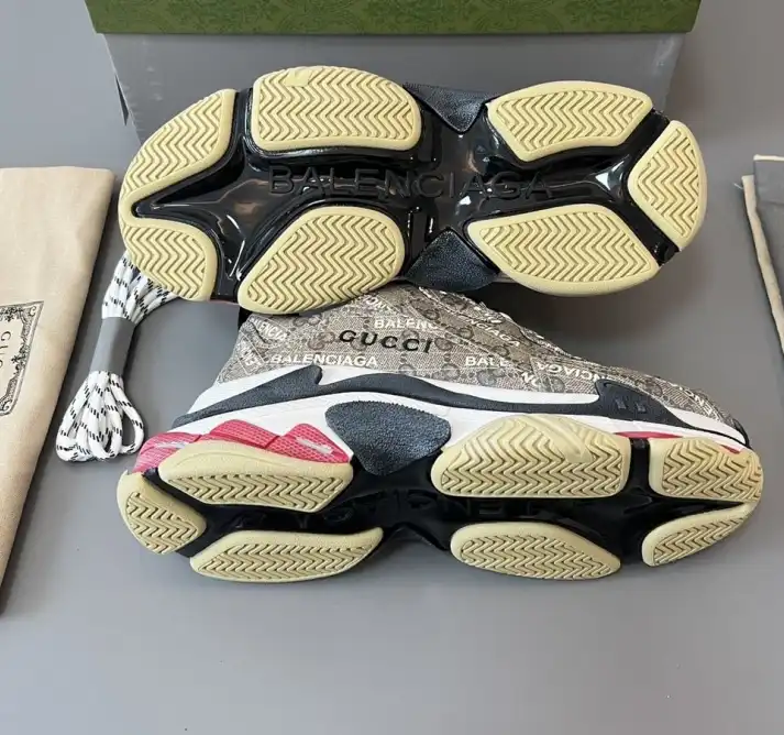 hype Balenciaga Sneakers