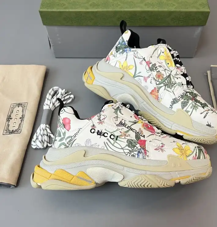 hype Balenciaga Sneakers