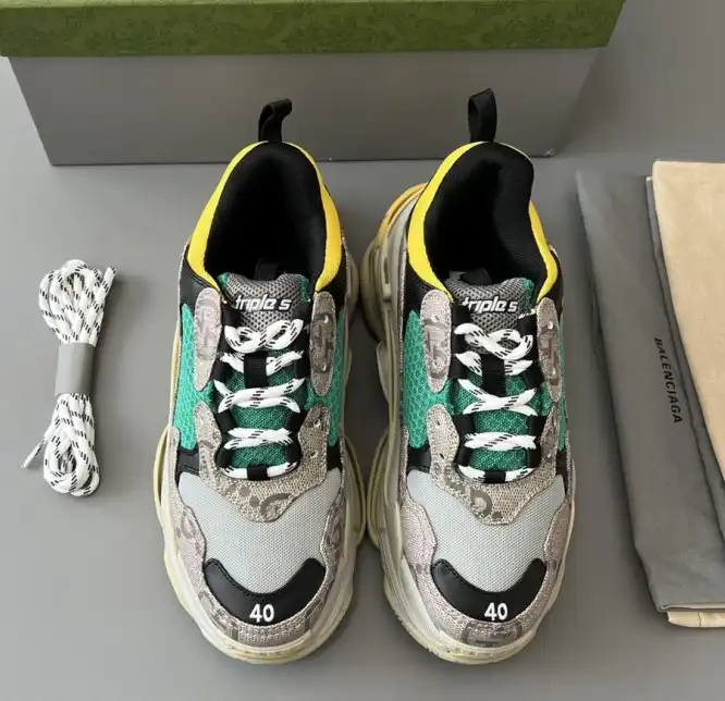 hype Balenciaga Sneakers