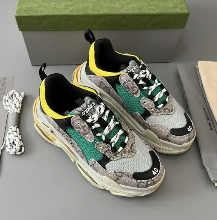 hype Balenciaga Sneakers