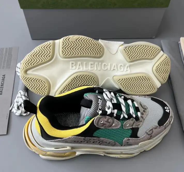 hype Balenciaga Sneakers