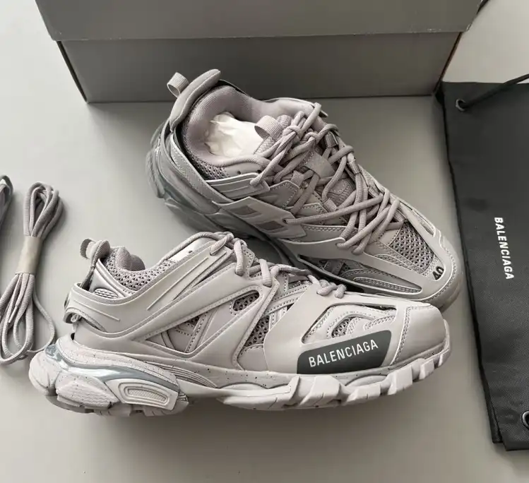 hype Balenciaga Sneakers