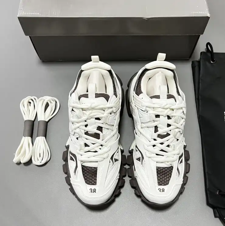 hype Balenciaga Sneakers