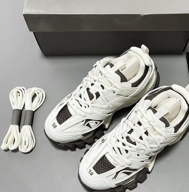 hype Balenciaga Sneakers