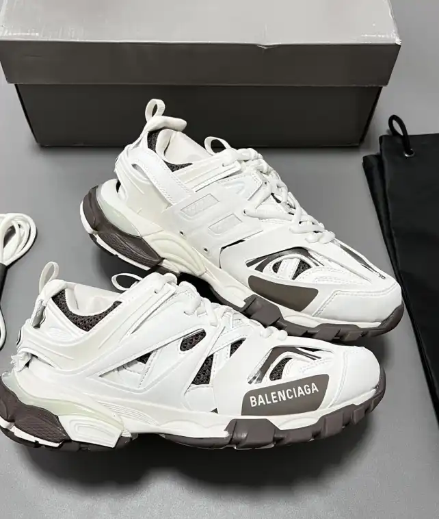 hype Balenciaga Sneakers