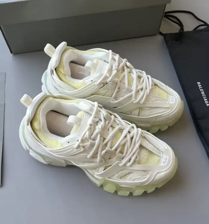 hype Balenciaga Sneakers