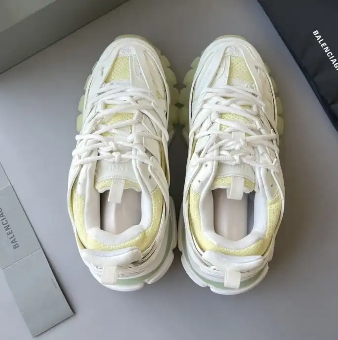 hype Balenciaga Sneakers