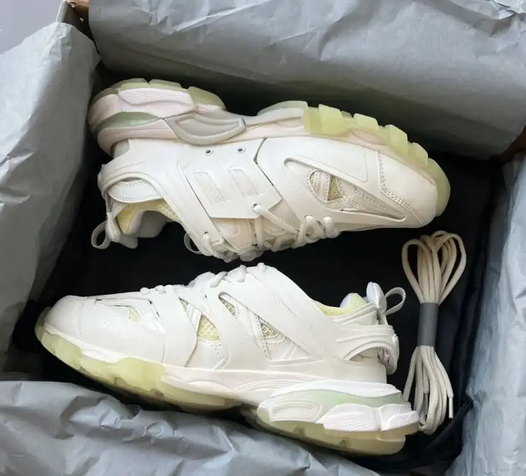 hype Balenciaga Sneakers