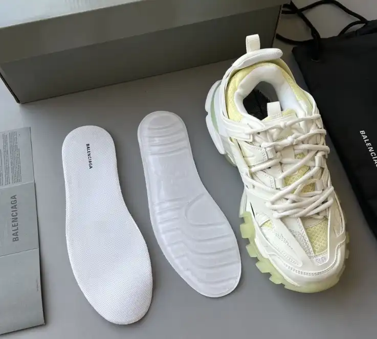 hype Balenciaga Sneakers