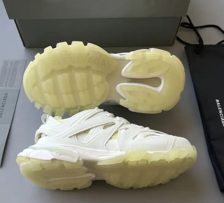 hype Balenciaga Sneakers