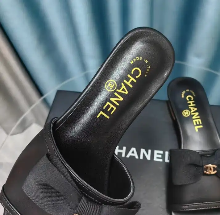 hype Chanel Slippers