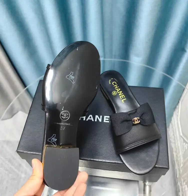 hype Chanel Slippers