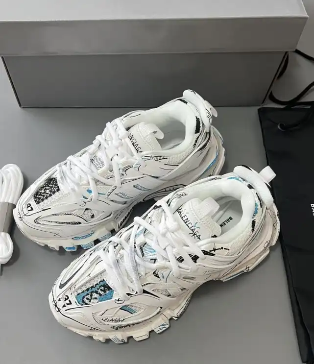 hype Balenciaga Sneakers