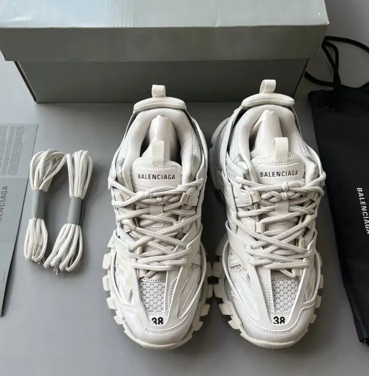 hype Balenciaga Sneakers