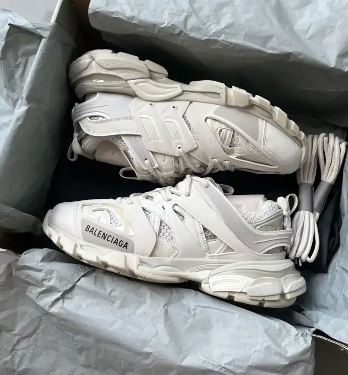 hype Balenciaga Sneakers