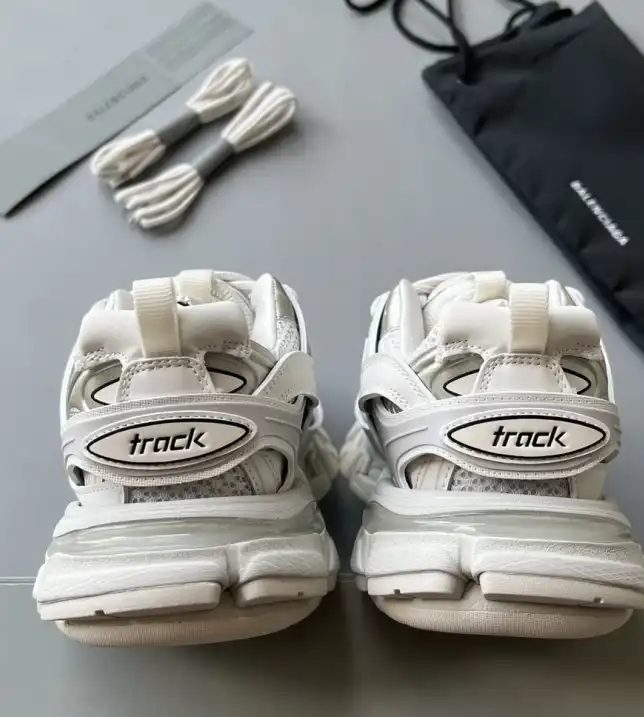 hype Balenciaga Sneakers