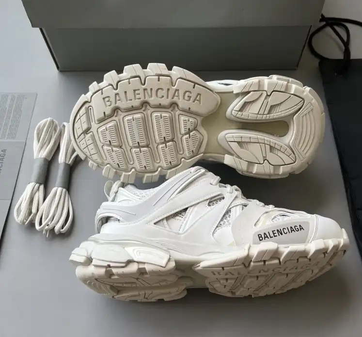 hype Balenciaga Sneakers