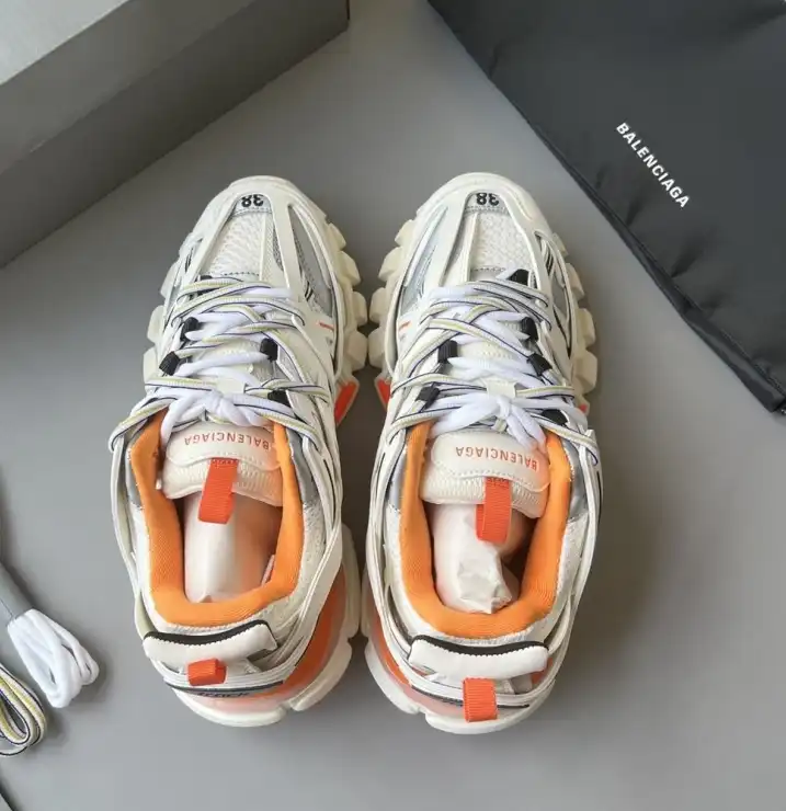 hype Balenciaga Sneakers