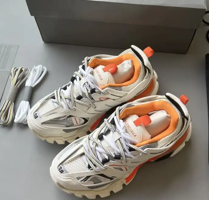 hype Balenciaga Sneakers