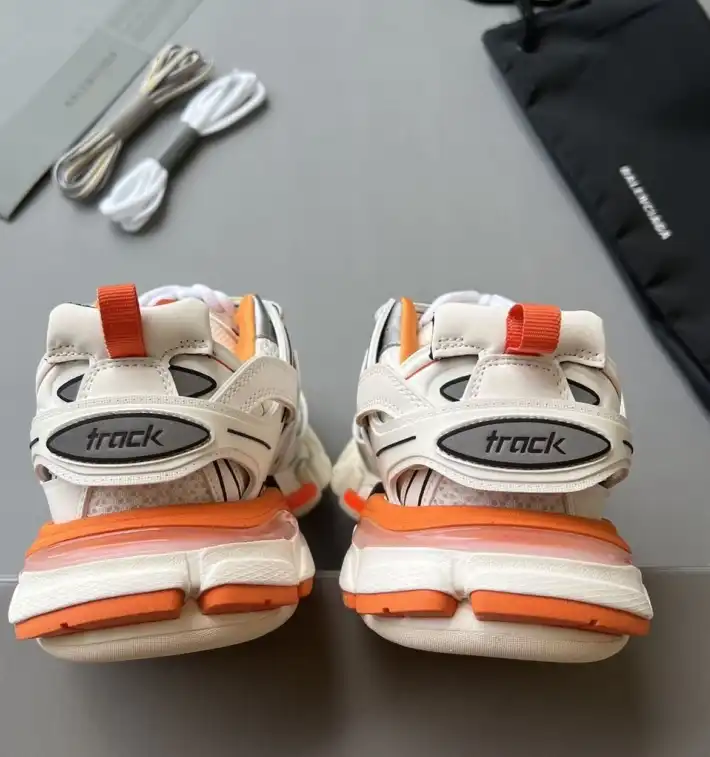 hype Balenciaga Sneakers