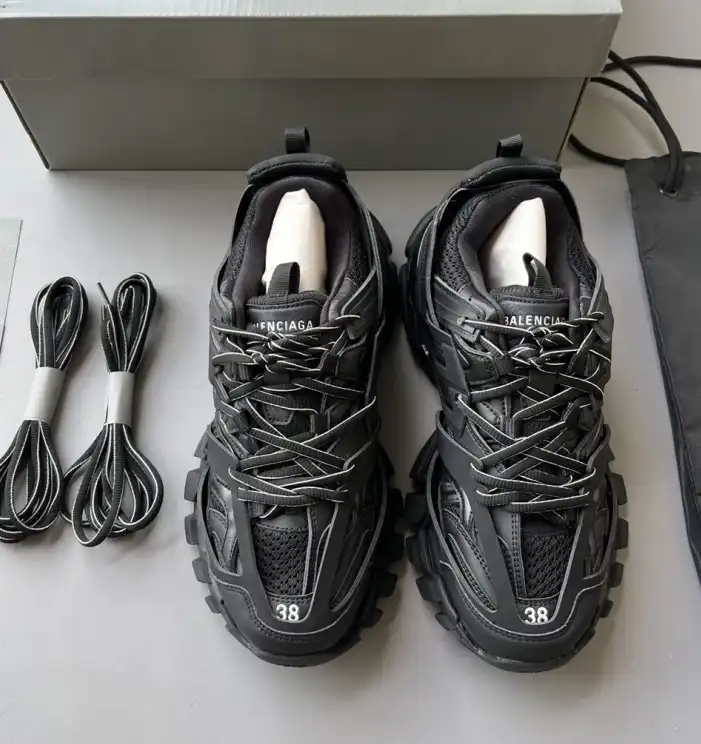 hype Balenciaga Sneakers