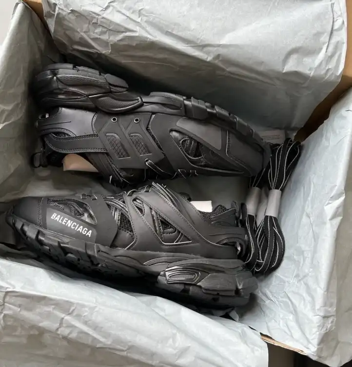 hype Balenciaga Sneakers