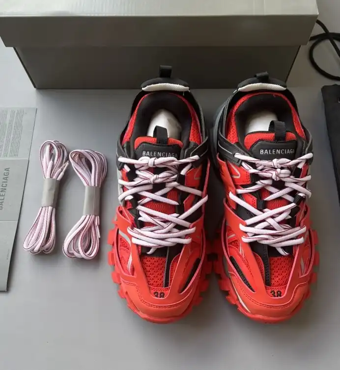 hype Balenciaga Sneakers