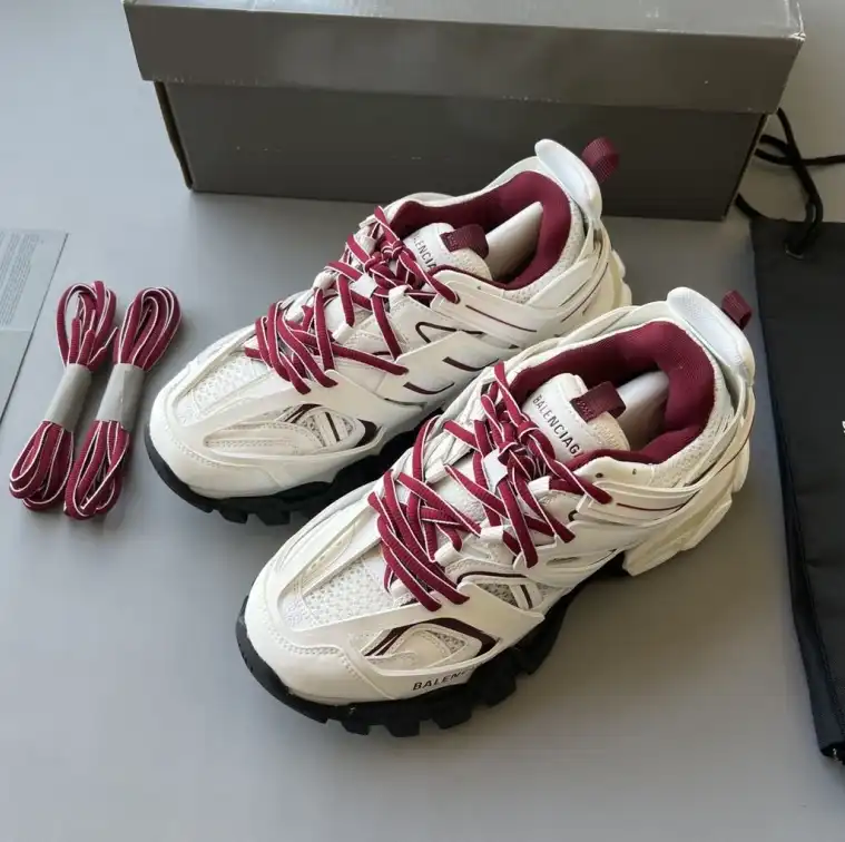 hype Balenciaga Sneakers