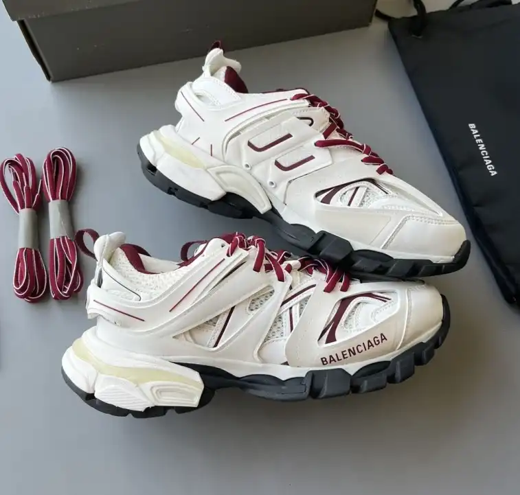 hype Balenciaga Sneakers