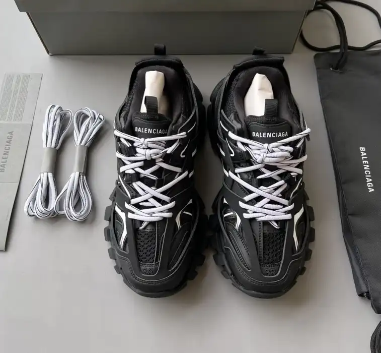 hype Balenciaga Sneakers