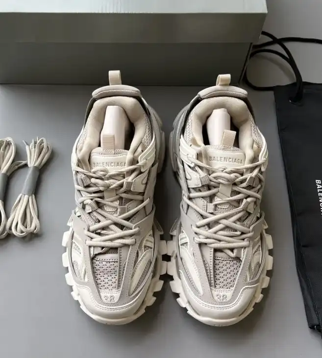 hype Balenciaga Sneakers