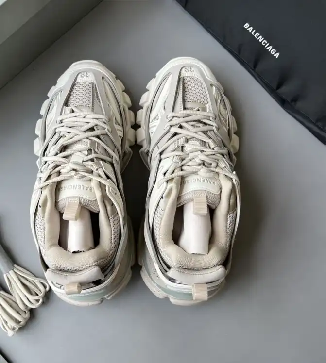 hype Balenciaga Sneakers