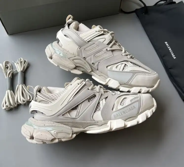 hype Balenciaga Sneakers