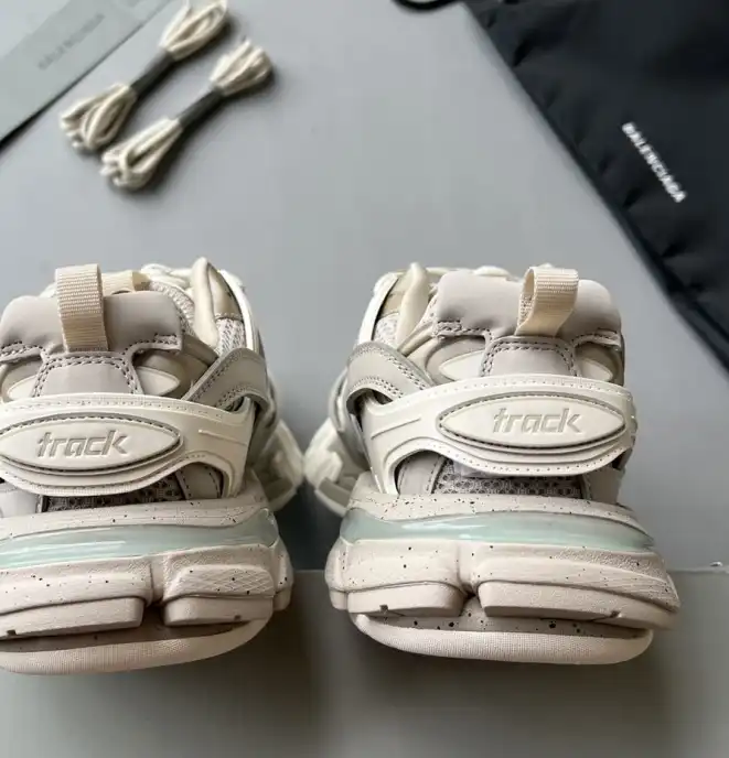 hype Balenciaga Sneakers