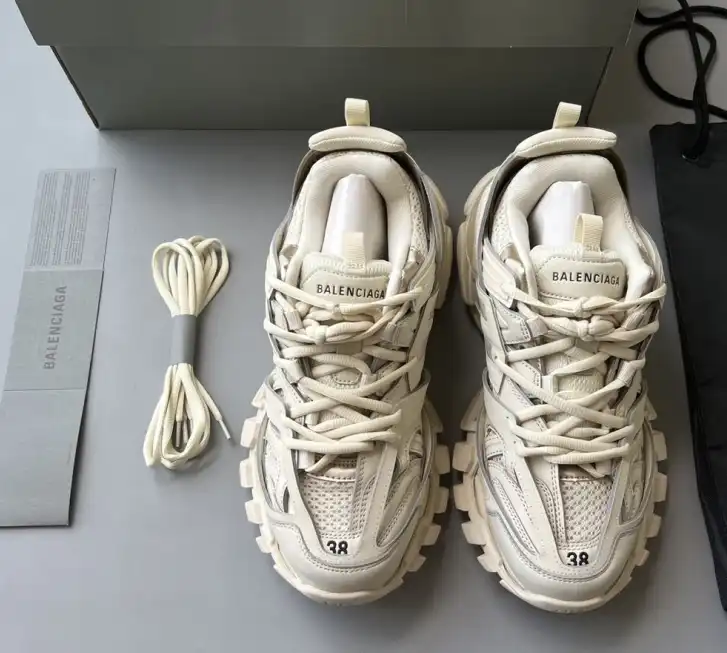 hype Balenciaga Sneakers