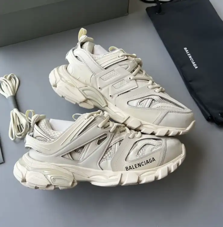 hype Balenciaga Sneakers