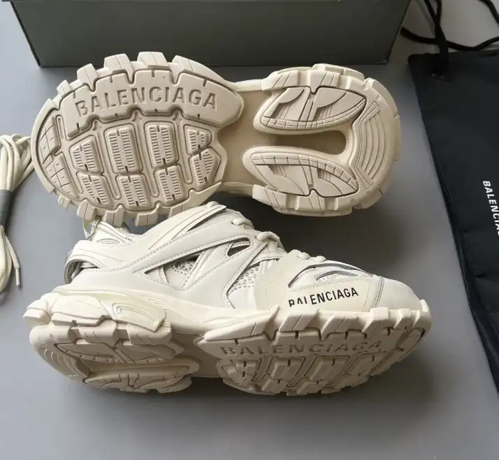 hype Balenciaga Sneakers