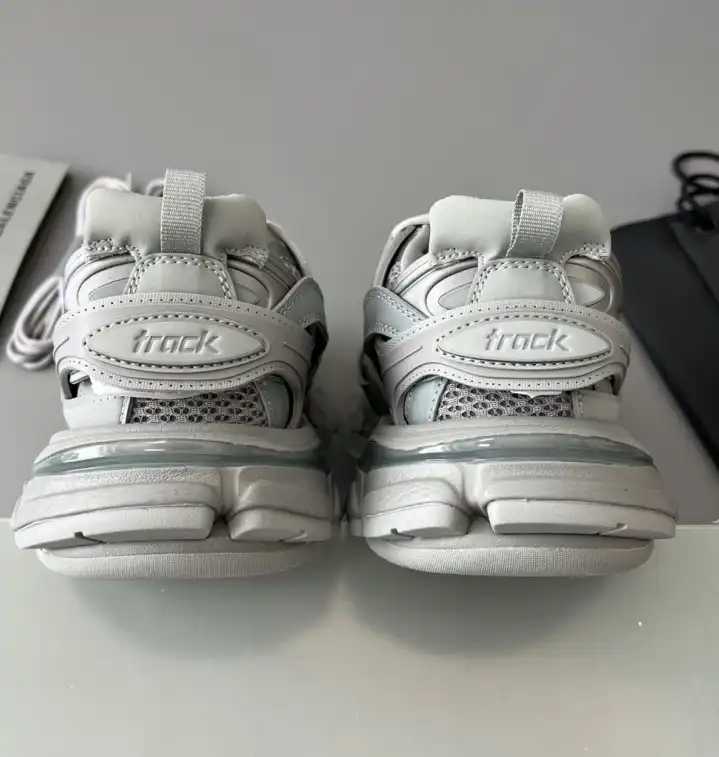 hype Balenciaga Sneakers