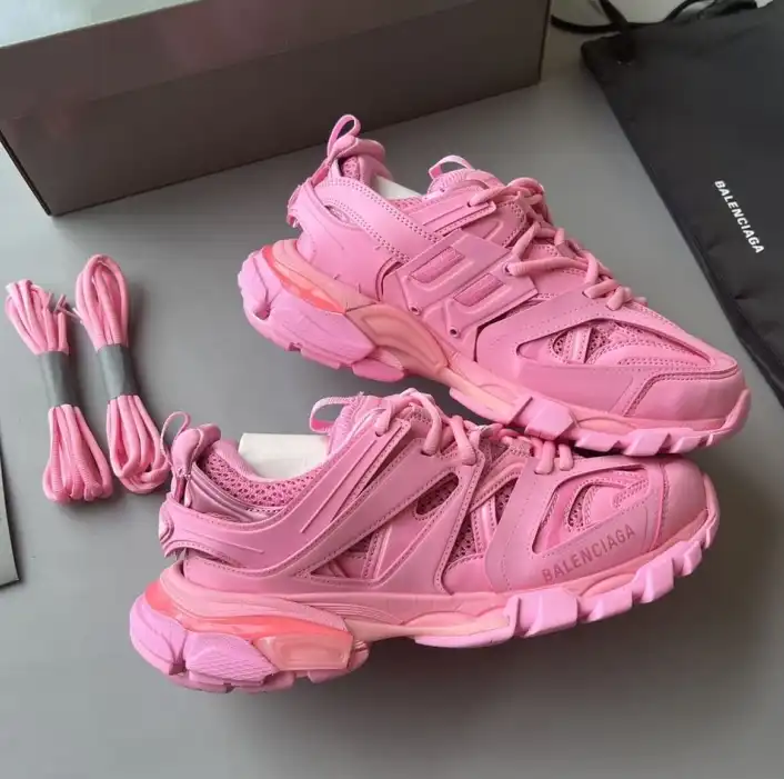 hype Balenciaga Sneakers