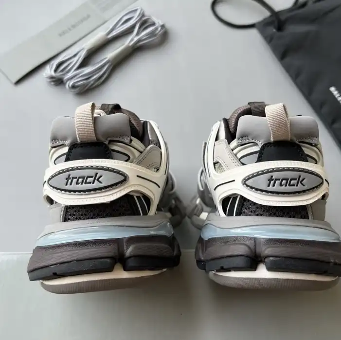 hype Balenciaga Sneakers