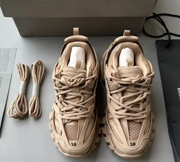 hype Balenciaga Sneakers