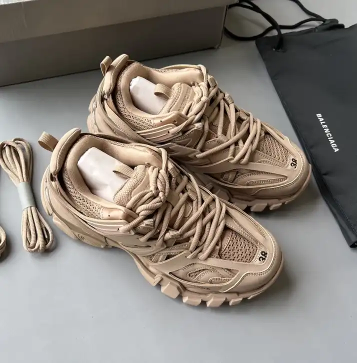 hype Balenciaga Sneakers