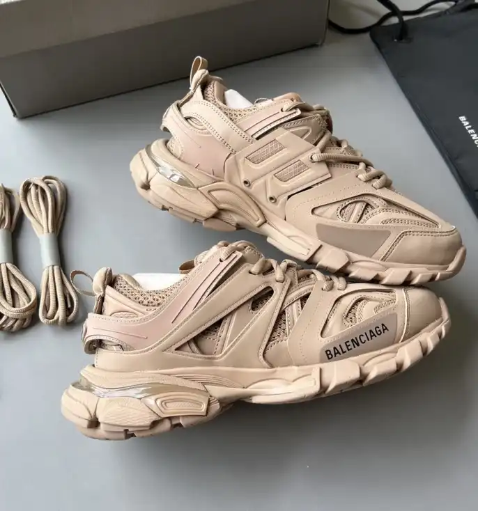 hype Balenciaga Sneakers