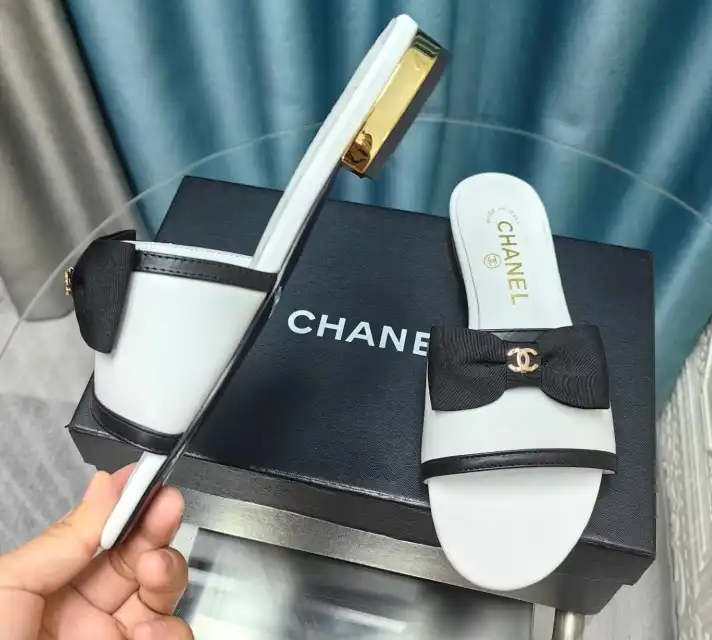 hype Chanel Slippers