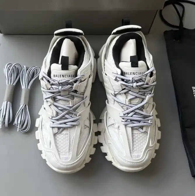 hype Balenciaga Sneakers